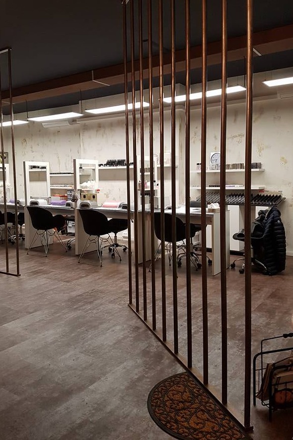 Progettazione Negozi  Arredamento Reception 